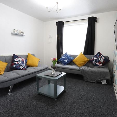 B'Ham Nec/Airport/Hs2 Short Stay Birmingham Extérieur photo