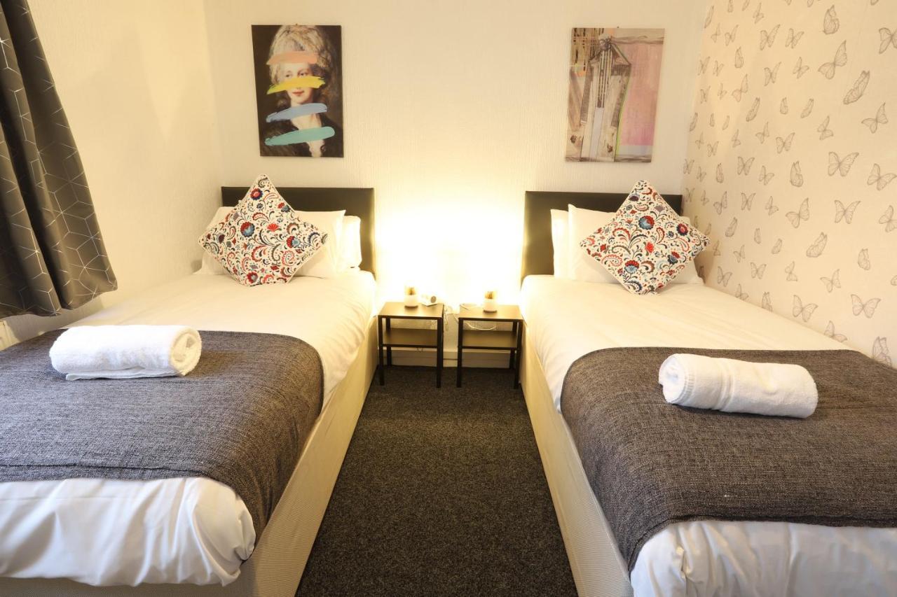 B'Ham Nec/Airport/Hs2 Short Stay Birmingham Extérieur photo
